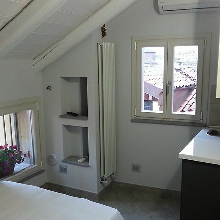 Apartamento Mansarda Palatina Turín Exterior foto