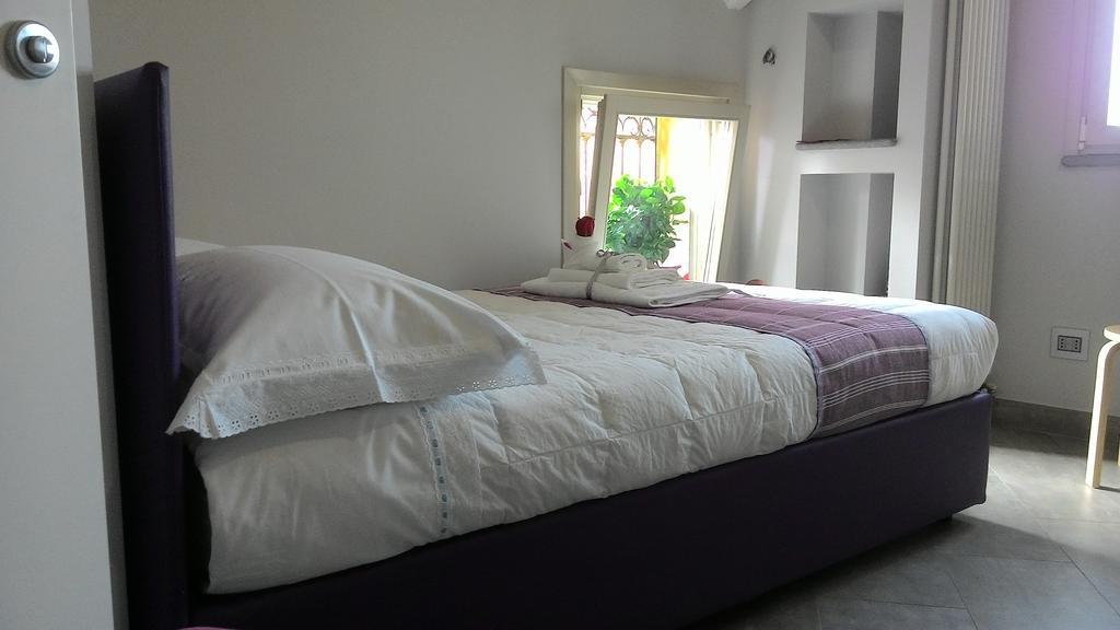 Apartamento Mansarda Palatina Turín Exterior foto