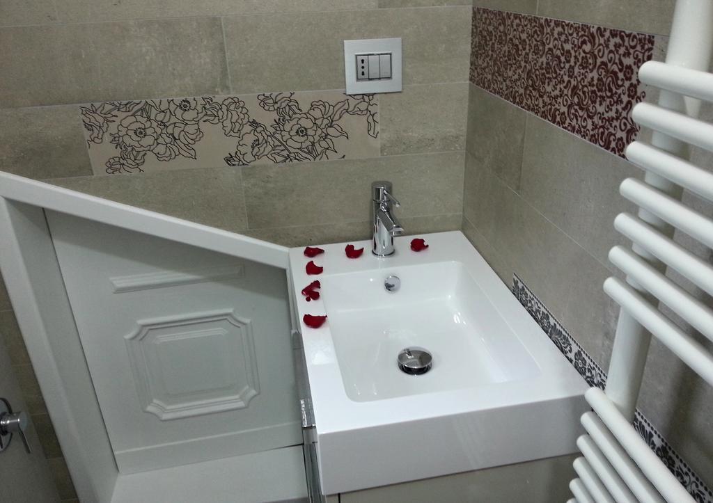 Apartamento Mansarda Palatina Turín Exterior foto
